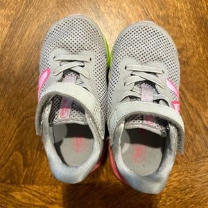 Toddler girl sneakers
